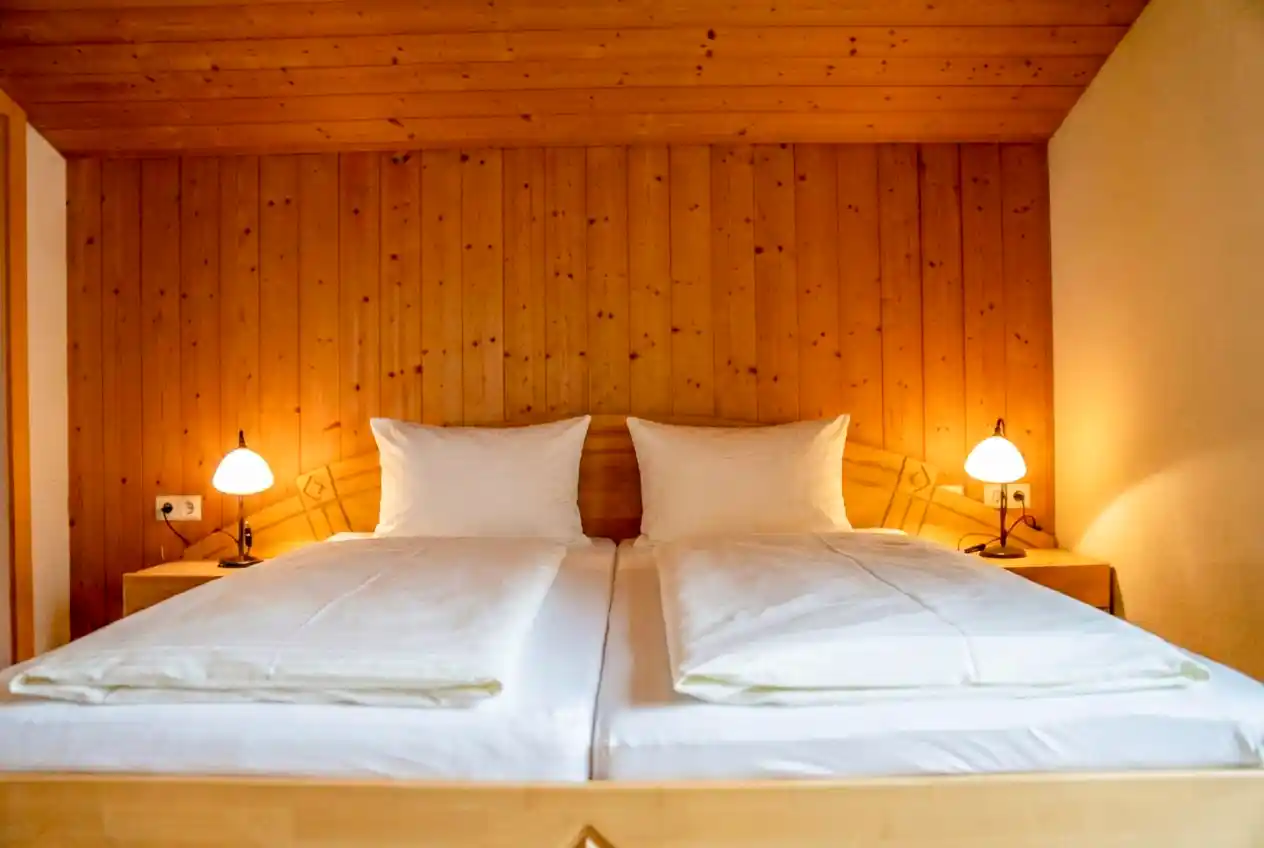 Bett Philipp